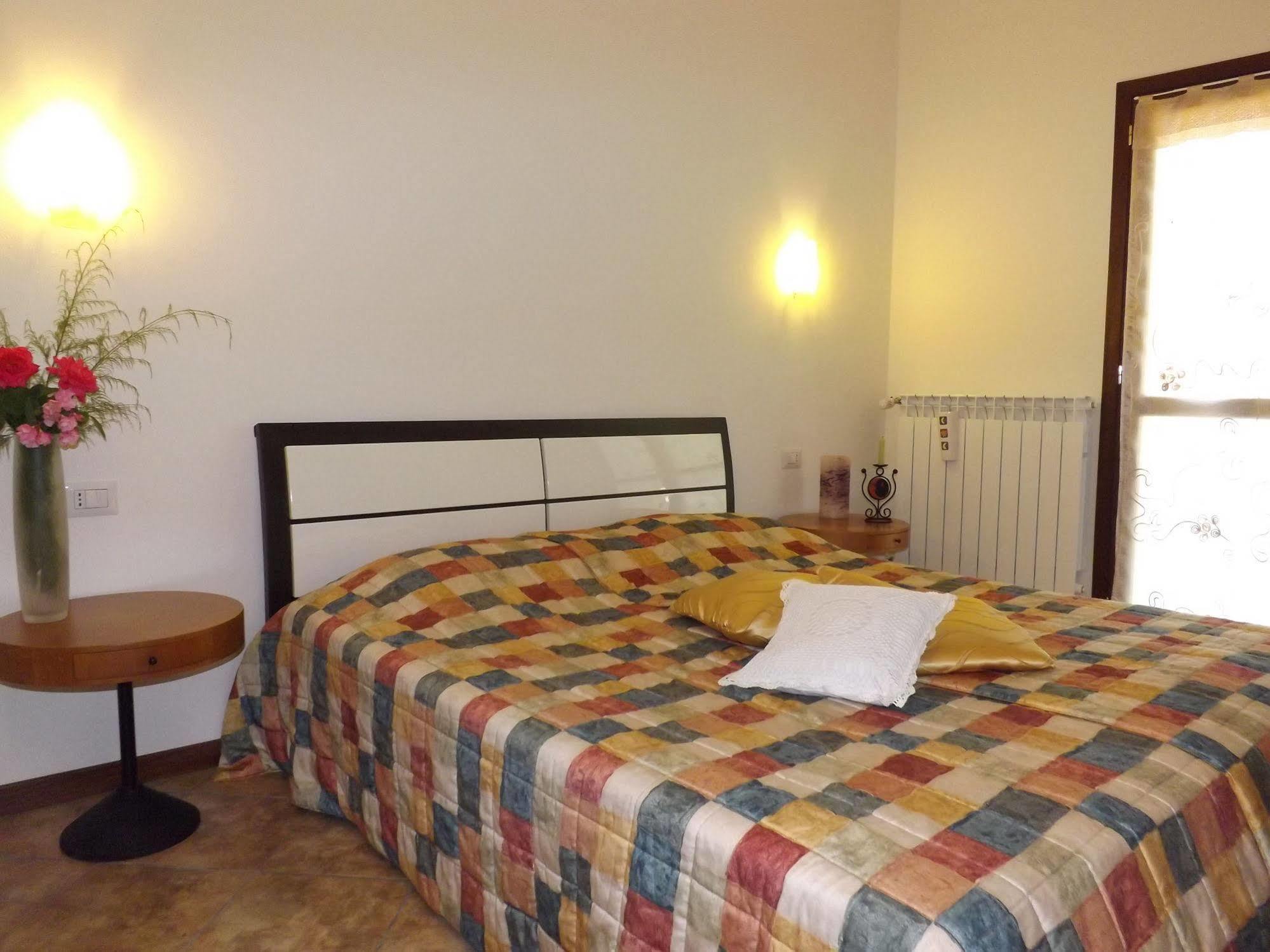B&B Il Pizzagiallo Massa Martana Exterior photo